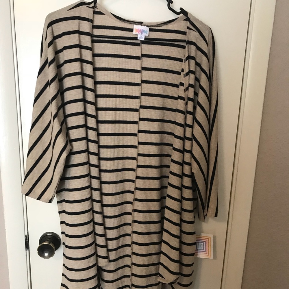 Cardigan/Overpiece/Shrug